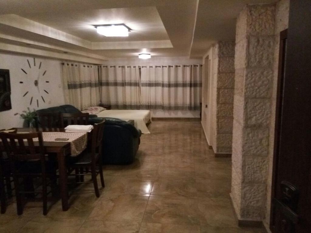 Tiberias Vacation Rental Экстерьер фото